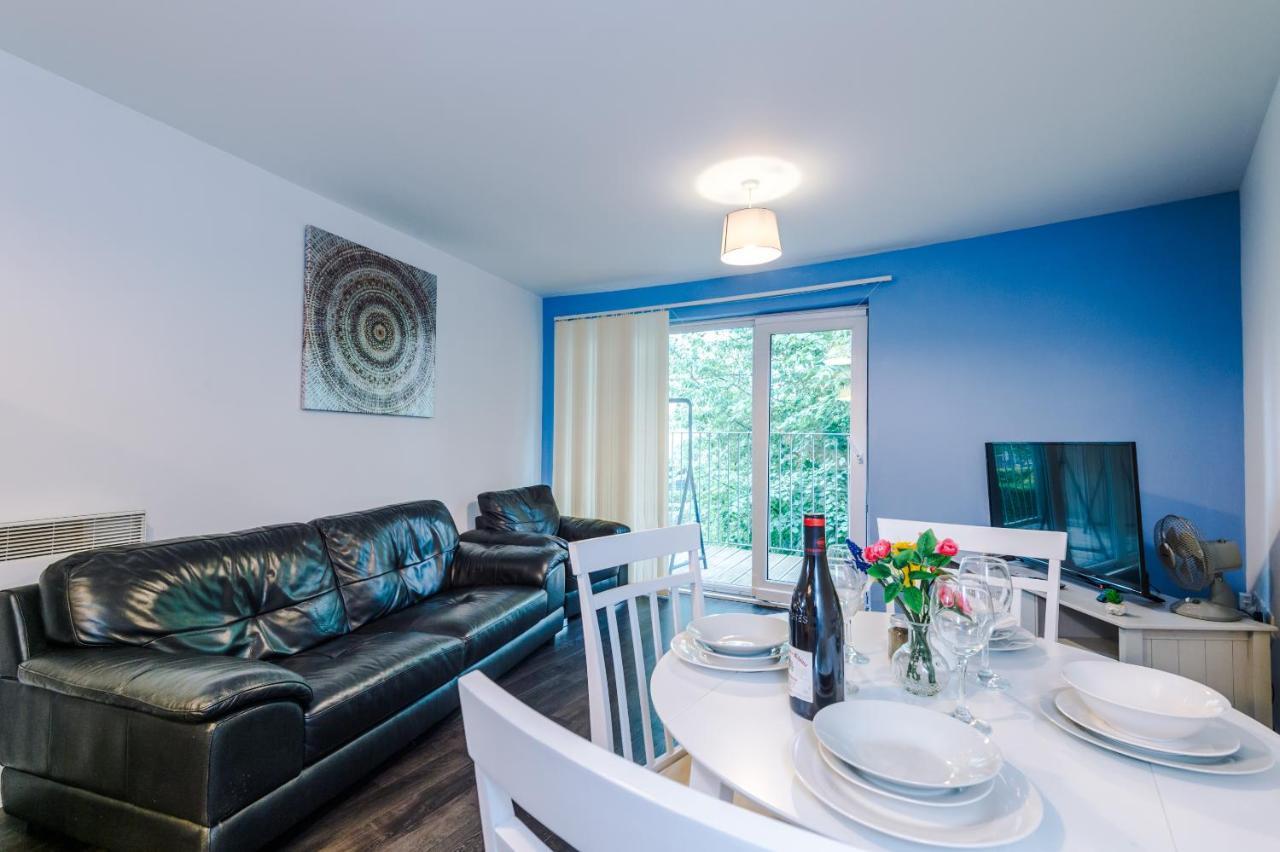 2 Bed Apartment With Balcony Private Parking Near Etihad Stadium, Coop Live Manchester Eksteriør bilde